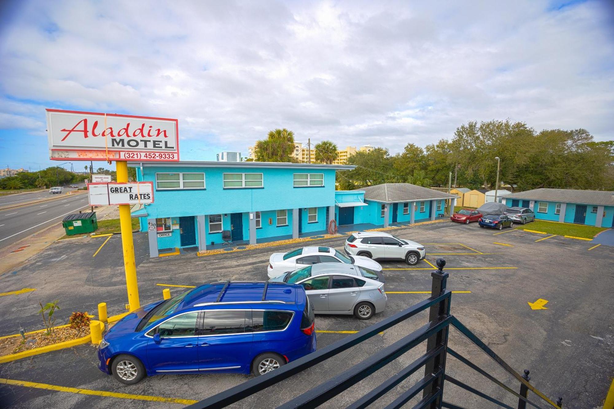 Aladdin Motel By Oyo Merritt Island Exterior photo