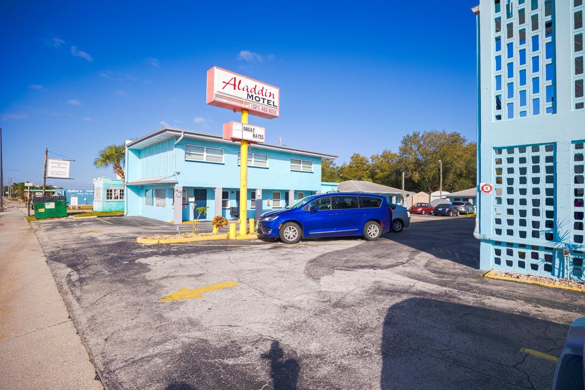 Aladdin Motel By Oyo Merritt Island Exterior photo